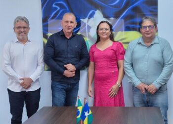 Educação de Cerejeiras recebe investimento de R$ 4,5 milhões do deputado Ezequiel Neiva para modernização da rede municipal