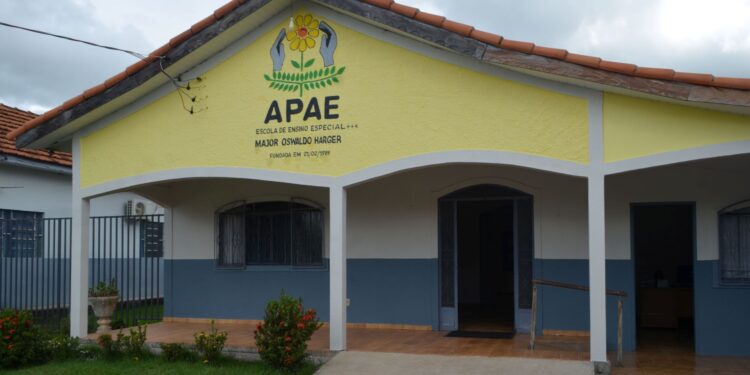 Com apoio de Ezequiel Neiva, Apae amplia atendimentos em Cerejeiras