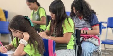 Estudantes da rede estadual de Rondônia recebem premiação em concurso nacional da Defensoria Pública da União