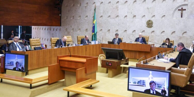 STF invalida lei de município paranaense que instituiu programa “Escola Sem Partido”