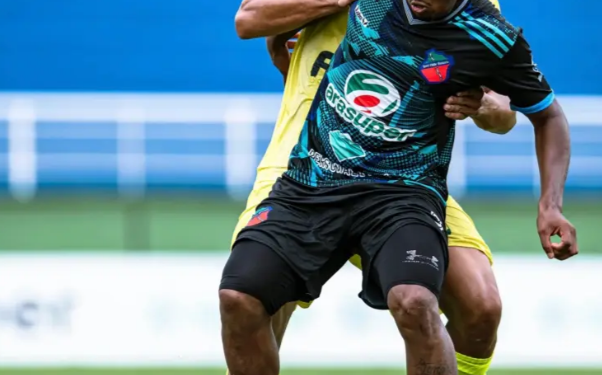 Humaitá vence o Galvez, garante vaga na semifinal e assume vice-liderança