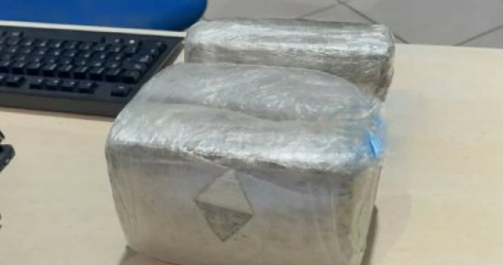 Passageiro é preso com 3 kg de maconha na BR-364