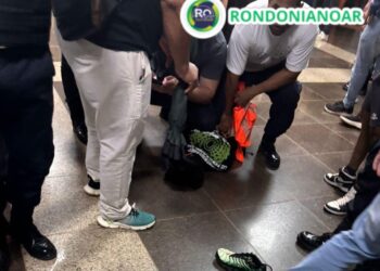 Professora é esfaqueada dentro da faculdade em Porto Velho