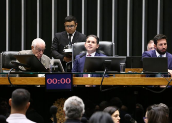 Câmara aprova MP que cria o Programa Gás do Povo com botijão gratuito para famílias de baixa renda