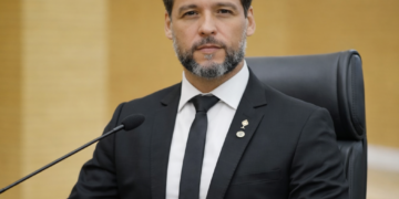 REVIRAVOLTA NA POLÍTICA: Povo lança Delegado Camargo como pré-candidato ao Governo