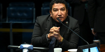 Magno Malta pede investigação de juízes que inocentaram acusado de estupro