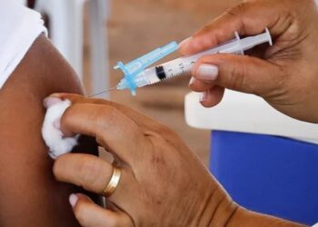 Com apenas 22% de cobertura vacinal, Acre registra duas mortes por influenza
