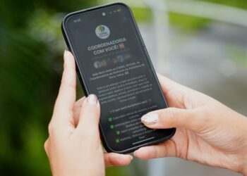 Mulheres podem acessar canal exclusivo de atendimento da Prefeitura