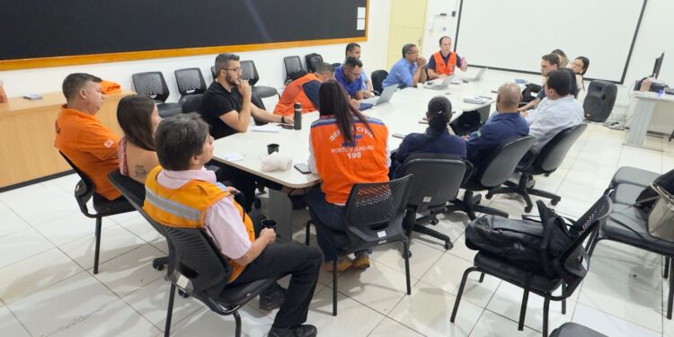 Cheia do Rio Madeira mobiliza ações da Defesa Civil de PVH