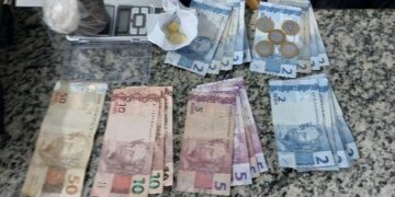 Casal é detido com drogas e dinheiro durante patrulhamento em Pimenta Bueno