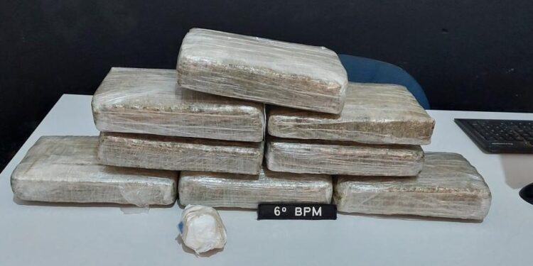 AÇÃO INTEGRADA DA PMRO E POLÍCIA CIVIL INTERCEPTA ROTA DO TRÁFICO EM GUAJARÁ-MIRIM