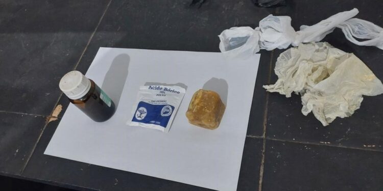 PMRO PRENDE DOIS SUSPEITOS POR TRÁFICO DE DROGAS EM GUAJARÁ-MIRIM