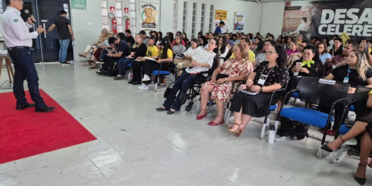Encontro pedagógico fortalece formação e otimiza ações educativas de trânsito em Rondônia