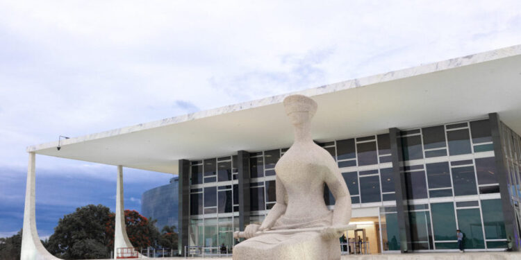 STF determina abertura de investigação para apurar vazamento de mensagens de celular de Daniel Vorcaro