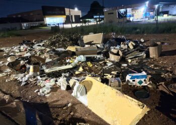 Moradores Transformam terreno em Lixão Gigante em Porto Velho – VEJA O VÍDEO