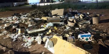 Moradores Transformam terreno em Lixão Gigante em Porto Velho – VEJA O VÍDEO