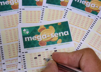 Mega-Sena acumula e prêmio vai a R$ 160 milhões