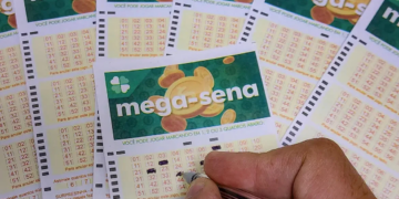 Mega-Sena acumula e prêmio vai a R$ 160 milhões