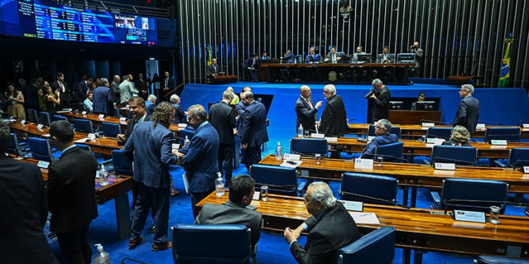 Senado pode votar na terça aumento de penas para furto, roubo e estelionato