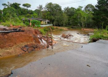 Prefeitura inicia construção de ponte na Estrada de Santo Antônio