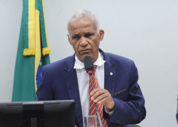 Projeto garante aos pais o direito de pedir a internação de jovens dependentes de drogas