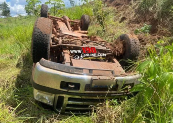 Motorista fica ferido após capotamento de caminhonete na Linha P. 50, em Alta Floresta do Oeste