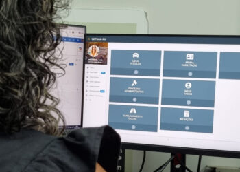 Emissão de Registro e Licenciamento de Veículo pela Central de Serviços do Detran-RO garante mais praticidade ao cidadão