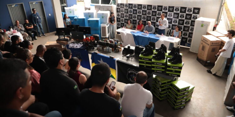 Governo de RO entrega equipamentos e reforça estrutura do sistema prisional