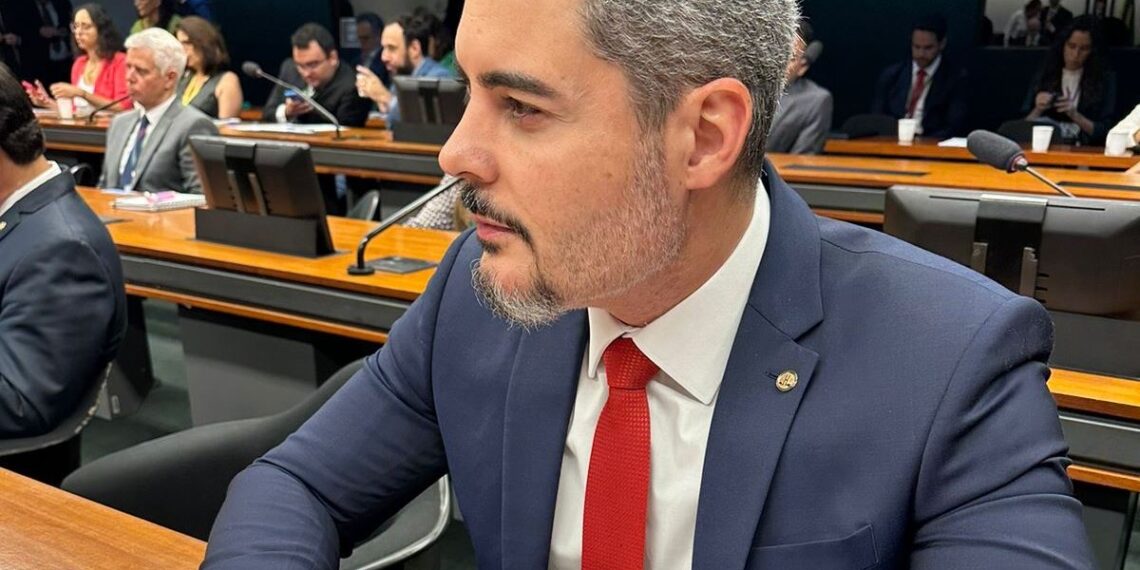 Deputado Thiago Flores destina 7,5 milhões para saúde de Cujubim
