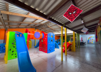 Escola Voo do Juriti reabre de cara nova e anima alunos na zona Leste