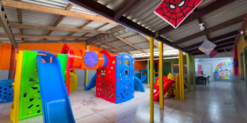 Escola Voo do Juriti reabre de cara nova e anima alunos na zona Leste