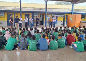 Palestras educativas reforçam prevenção ao uso de drogas entre estudantes em Porto Velho