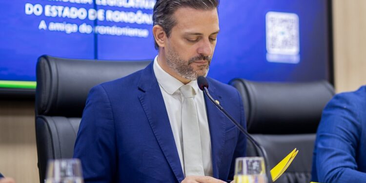 Deputado Delegado Lucas pede alteração em edital do concurso da Seduc para ampliar aprovação de candidatos