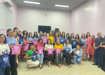 Campanha Lenços de Amor reforça solidariedade a pacientes com câncer