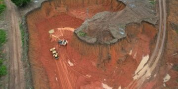 FORÇA INTEGRADA DESARTICULA GARIMPO ILEGAL E APREENDE MAQUINÁRIOS EM ARIQUEMES