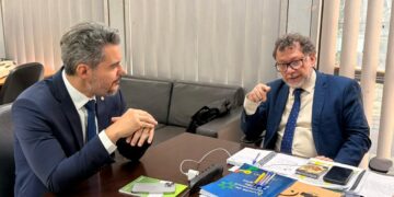 Thiago Flores cobra solução do INCRA para destravar titulação em RO