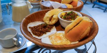 Em três meses, programa do governo de RO atinge a marca de 100 mil cafés da manhã servidos gratuitamente em Porto Velho