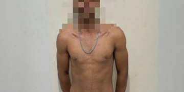 POLÍCIA MILITAR PRENDE RAPAZ QUE PULOU MURO E TENTOU BEIJAR ADOLESCENTE