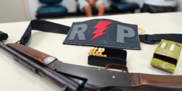 SUSPEITO DE ABUSO CONTRA MENOR É PRESO COM ARMA DE FOGO DURANTE AÇÃO DA POLÍCIA MILITAR