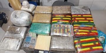 POLÍCIA MILITAR APREENDE MAIS DE 15 KG DE DROGAS E DESARTICULA PONTO DE TRÁFICO