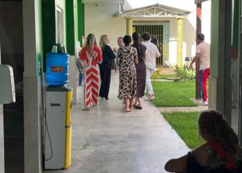 Ieda Chaves acompanha resgate de idosa em situação de vulnerabilidade em Porto Velho