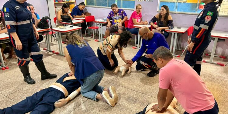 Projeto Samuzinho orienta profissionais sobre primeiros socorros nas escolas