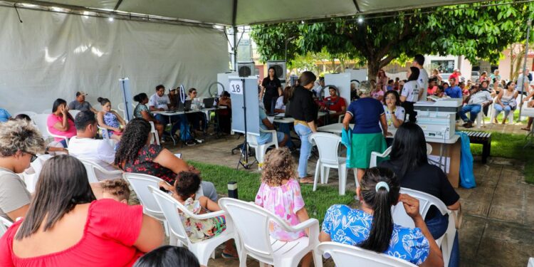 Emissão do 1º título eleitoral, transferência de domicílio e mais: confira serviços disponíveis nos Fóruns Digitais