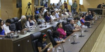 Alero realiza sessão solene e homenageia personalidades por serviços prestados a Rondônia