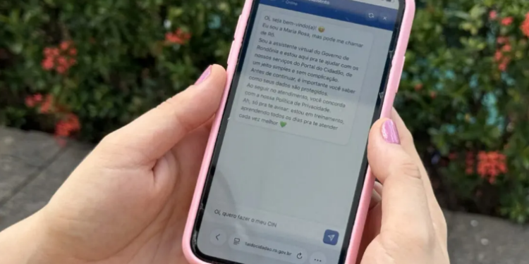 Assistente virtual “Rô” registra mais de 9 mil interações e amplia acesso aos serviços públicos digitais no estado