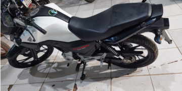 Polícia Militar prende irmãos suspeitos de tráfico de drogas no bairro Tucumanzal