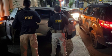 Ação conjunta entre PRF e Polícia Civil resulta na prisão de duas pessoas em São Gonçalo