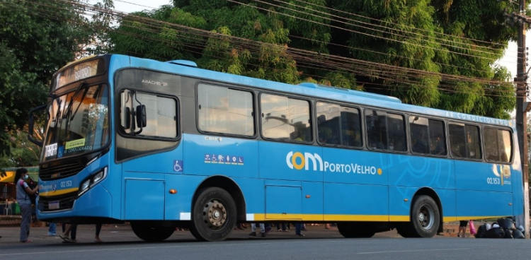 Tarifa zero: proposta de Cláudia de Jesus busca ampliar acesso ao transporte coletivo em RO