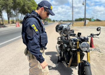 PRF lança Operação Tiradentes com foco na fiscalização de motocicletas em Pernambuco