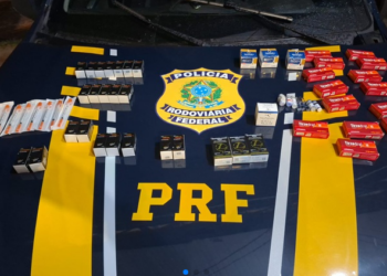PRF apreende anabolizantes e emagrecedores com médico na BR-060